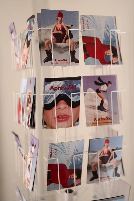 Postcard rack with the Après-Ski series