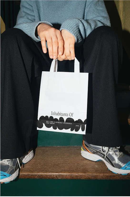 Paper shopping bag
